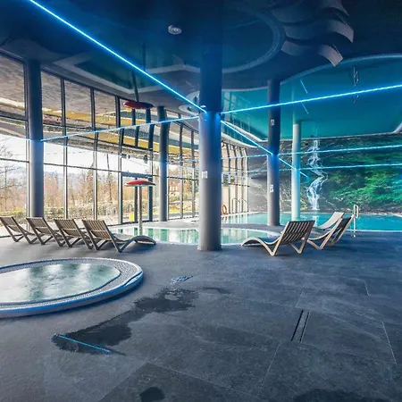 Villa6 Szklarska Poreba- Budynek Glowny -widok Na Gory-duze Tarasy Шклярська Поремба