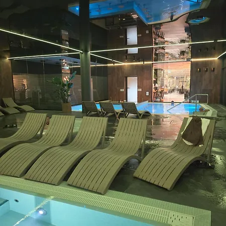 Villa6 Szklarska Poreba- Budynek Glowny -widok Na Gory-duze Tarasy * Шклярська Поремба