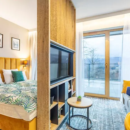 Villa6 Szklarska Poreba- Budynek Glowny -widok Na Gory-duze Tarasy Апартаменты