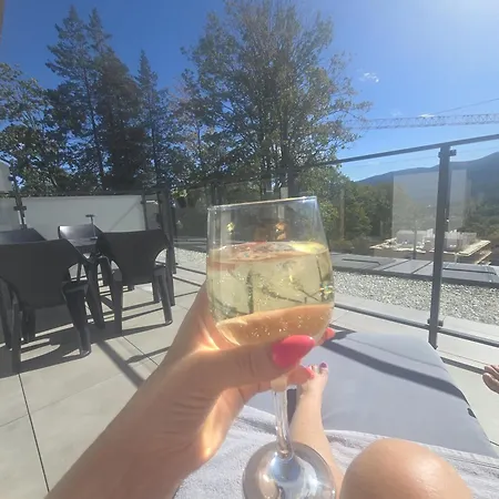 Апартаменты Villa6 Szklarska Poreba- Budynek Glowny -widok Na Gory-duze Tarasy